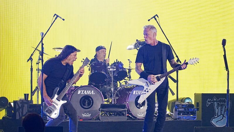 Watch Members Of Metallica Talk About ’72 Seasons’ Album